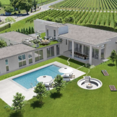 Luxury Focus : North Fork Vineyard with Gallery